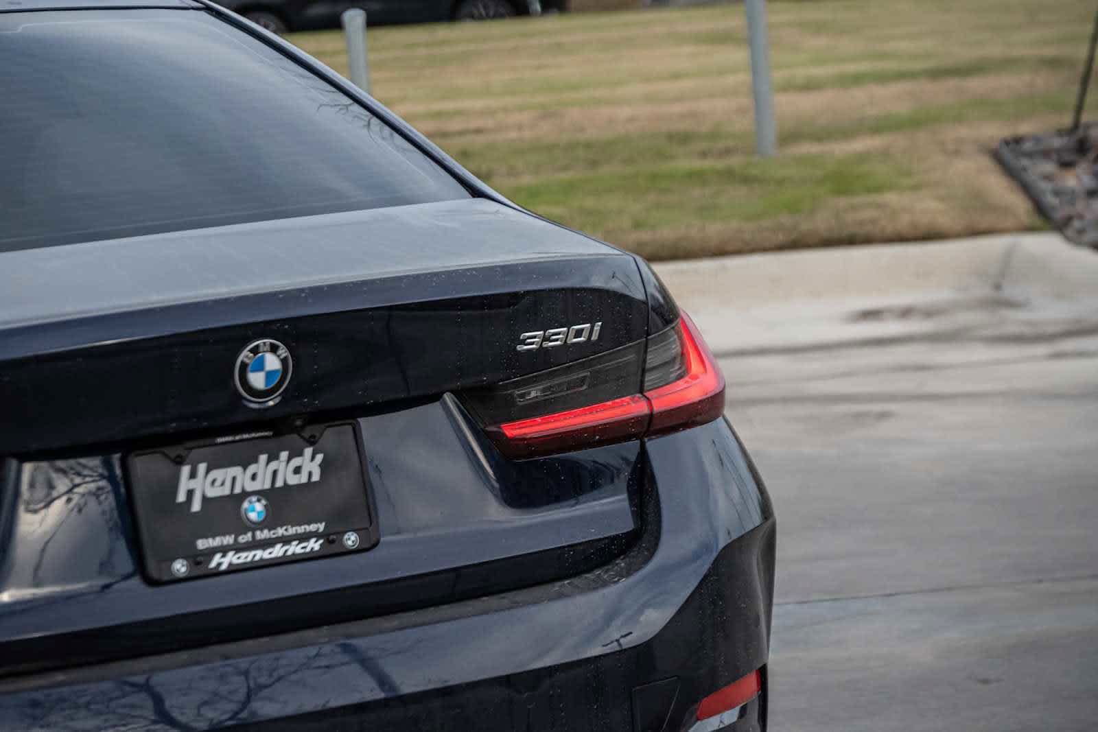 Used 2026 BMW 330i Sedan w/ Premium Package RWD image 7