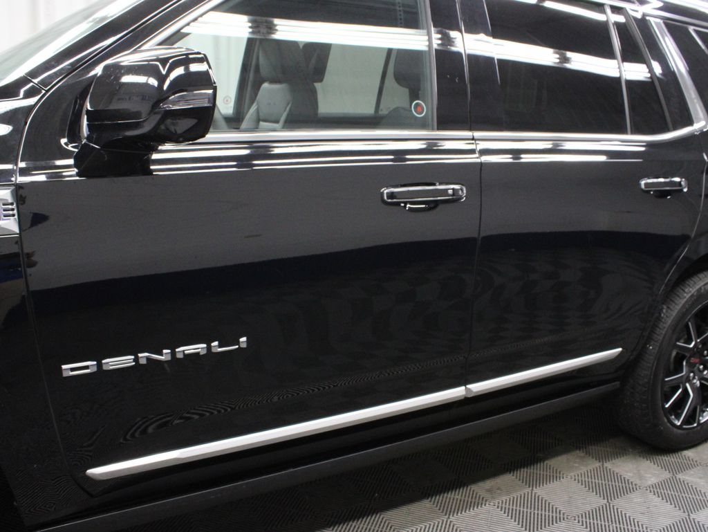 Used 2025 GMC Yukon Denali w/ Denali Reserve Package AWD/4WD image 56
