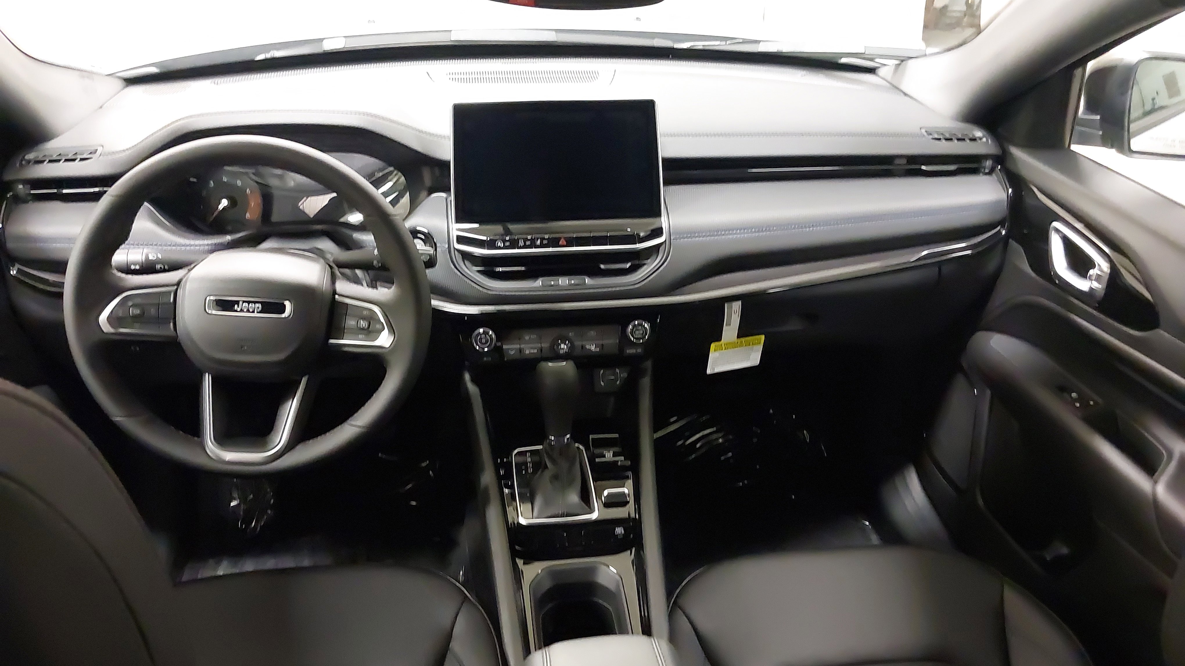 New 2026 Jeep Compass Latitude image 26