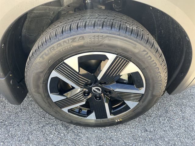 New 2026 Nissan Kicks SV w/ SV Premium Package image 14