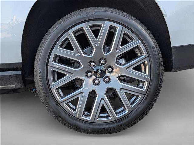 New 2026 GMC Yukon XL Denali Ultimate w/ LPO, Illumination Package image 11