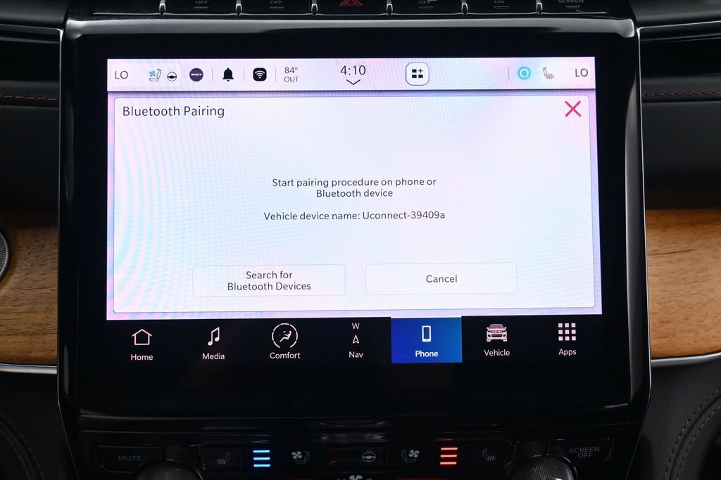 Used 2022 Jeep Grand Cherokee Summit AWD/4WD image 35