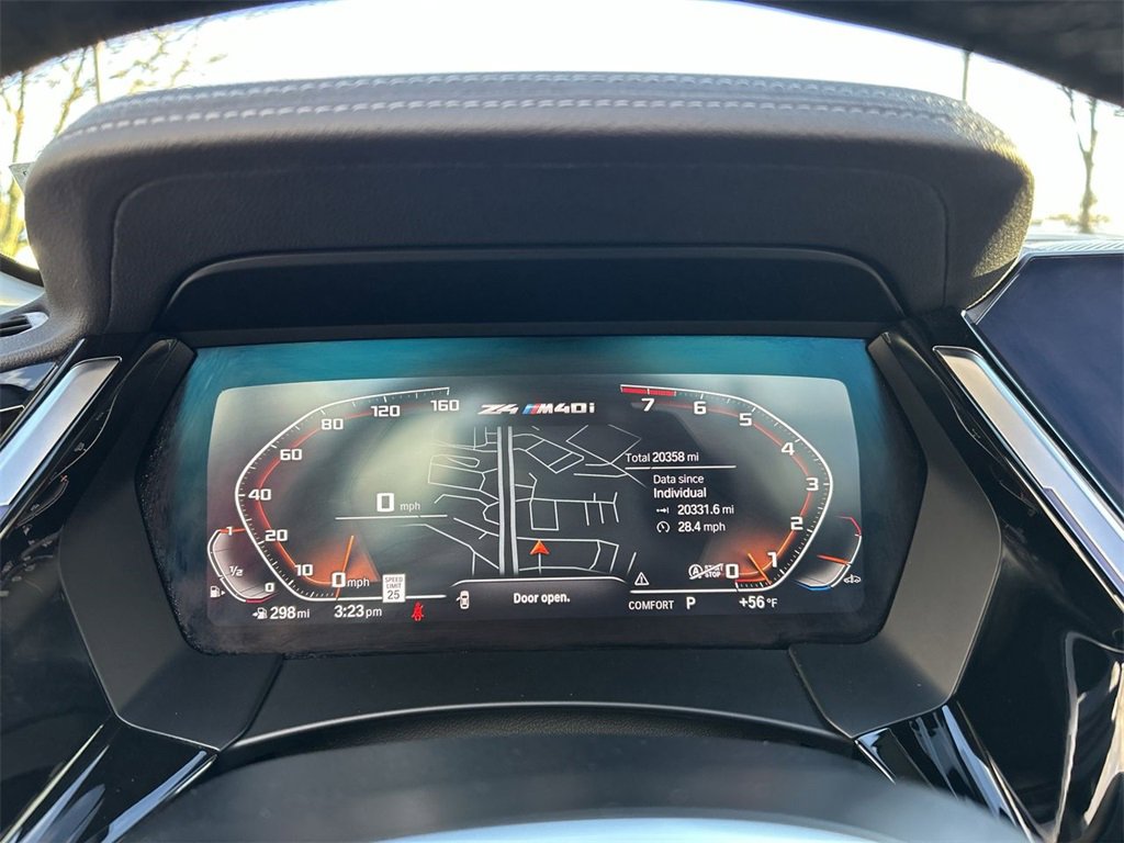 Used 2023 BMW Z4 M40i w/ Premium Package image 19