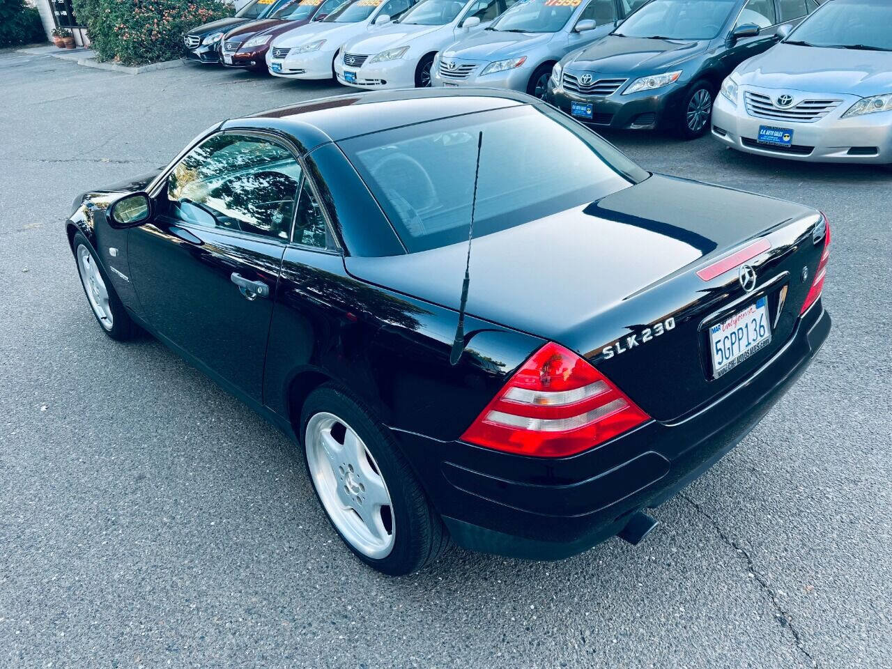 Used 1999 Mercedes-Benz SLK 230 image 5