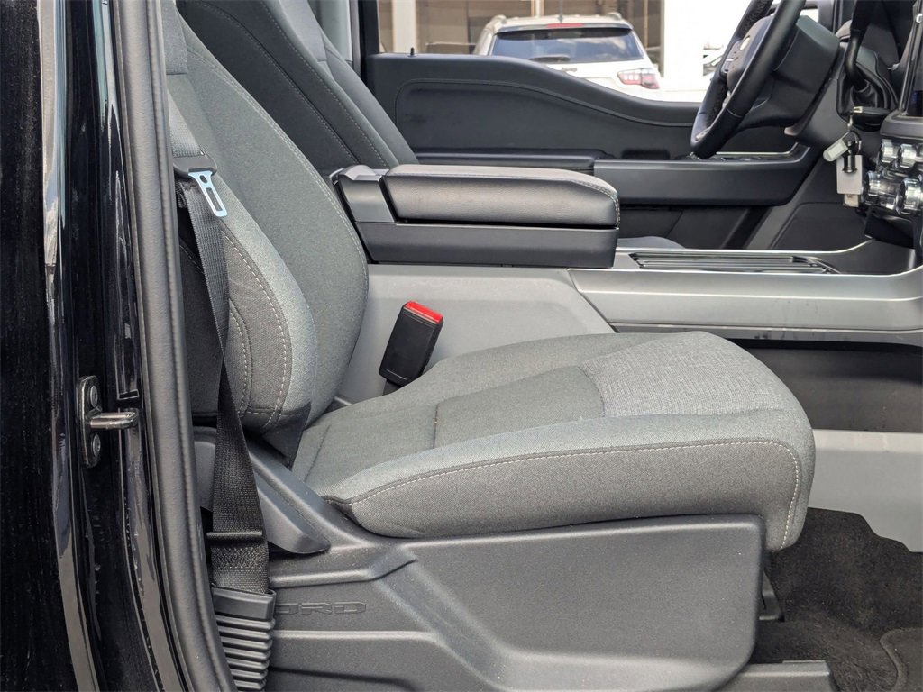 Used 2025 Ford F150 XLT w/ Equipment Group 301A Standard image 30