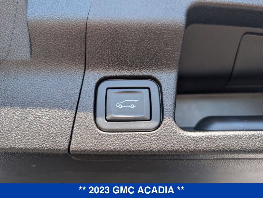 Used 2023 GMC Acadia SLE w/ Driver Convenience Package AWD/4WD image 31