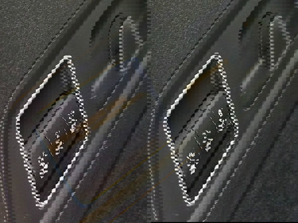 Used 2022 Mercedes-Benz GLS 450 4MATIC image 88