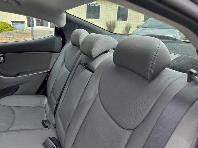 Used 2016 Hyundai Elantra Limited FWD image 31