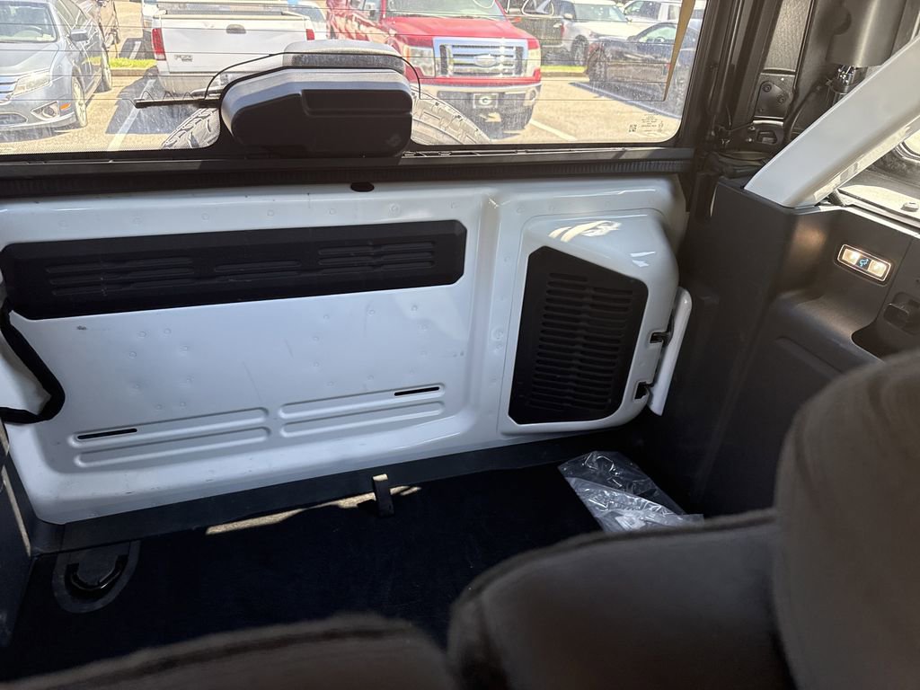 Used 2025 Ford Bronco Big Bend image 14