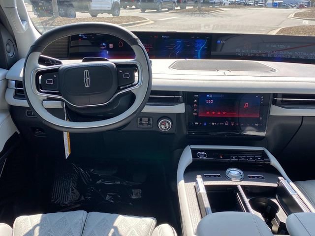 New 2026 Lincoln Navigator Black Label AWD/4WD image 6