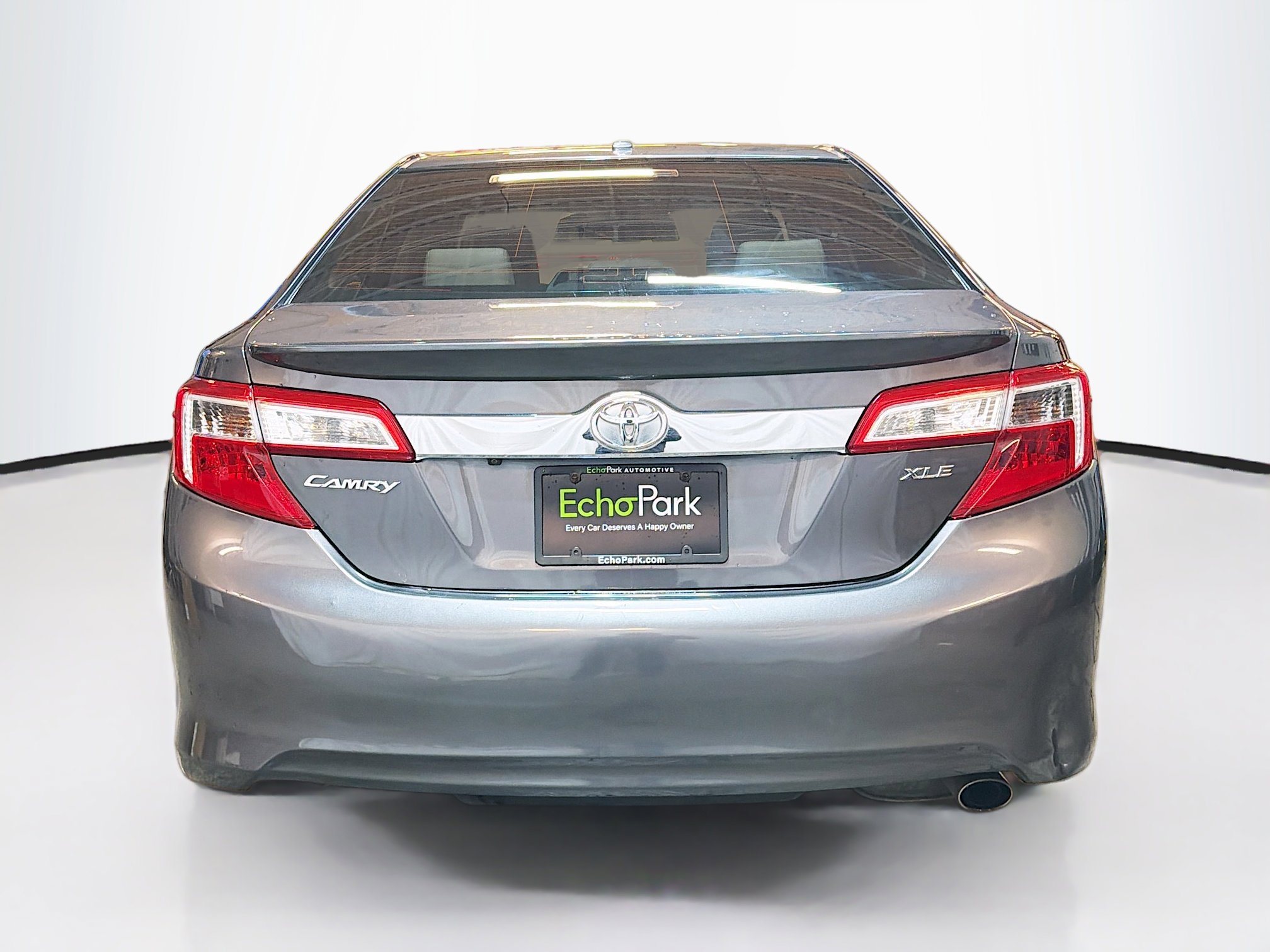 Used 2013 Toyota Camry XLE w/ Leather Pkg image 7