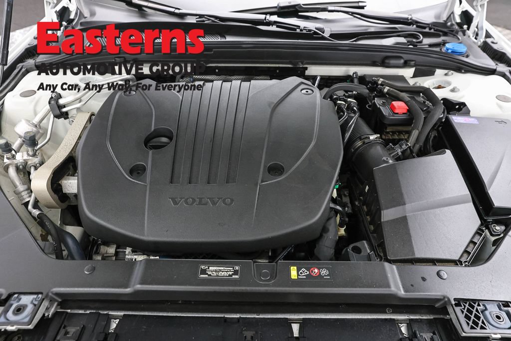 Used 2022 Volvo S60 B5 Inscription FWD image 7