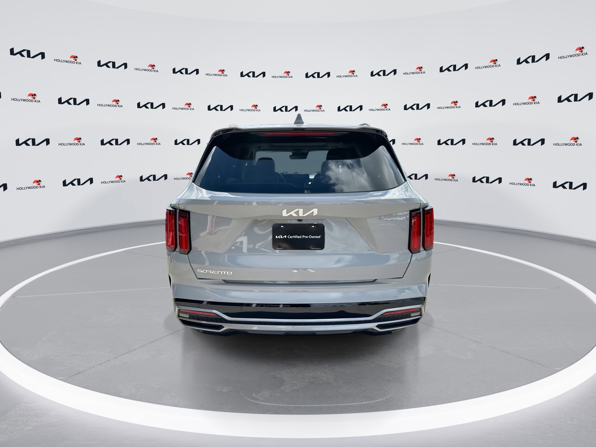 Certified 2023 Kia Sorento SX FWD image 7