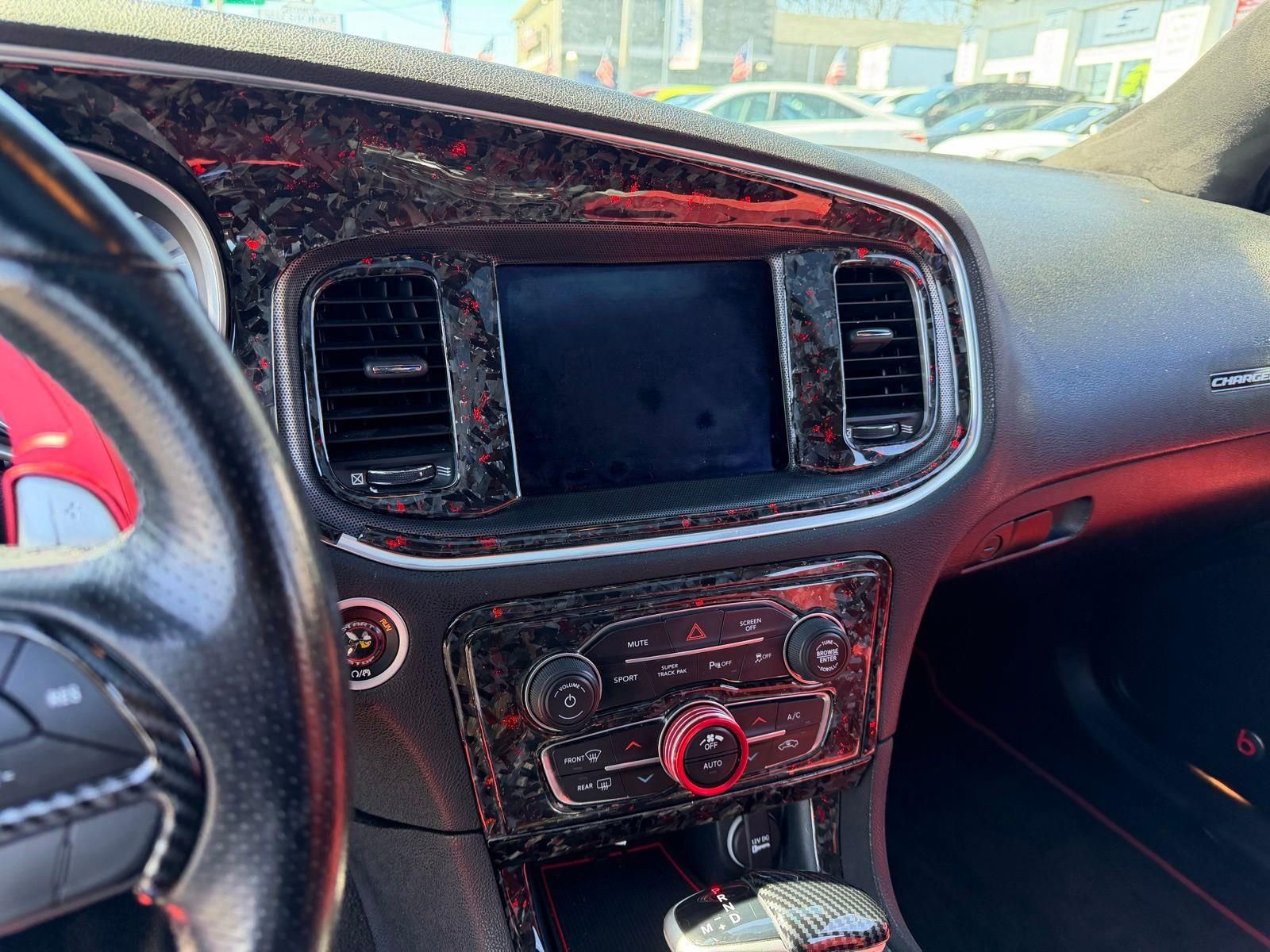 Used 2018 Dodge Charger R/T Scat Pack image 22