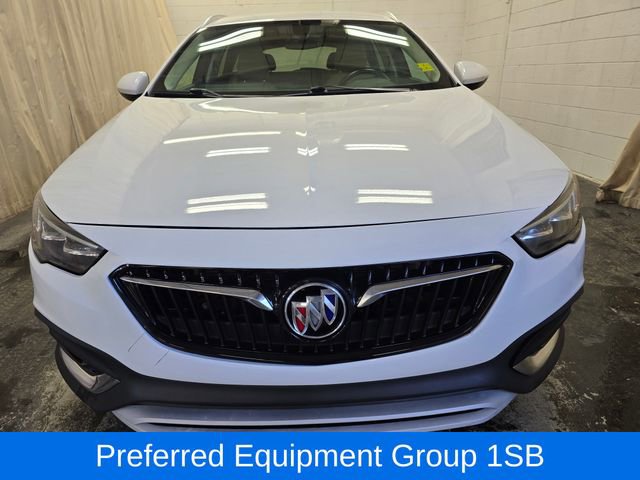 Used 2018 Buick Regal Preferred w/ Sights and Sounds Package video 3