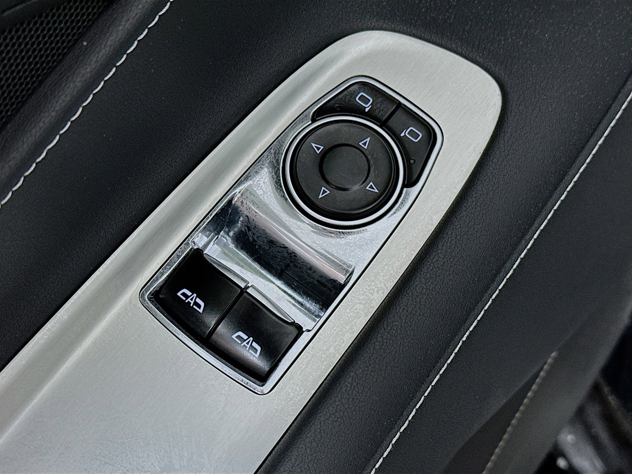 Used 2024 Chevrolet Corvette Stingray Coupe w/ Z51 Performance Package image 17