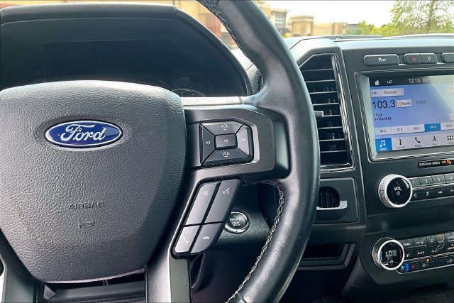 Used 2019 Ford Expedition Limited w/ Equipment Group 301A RWD image 12