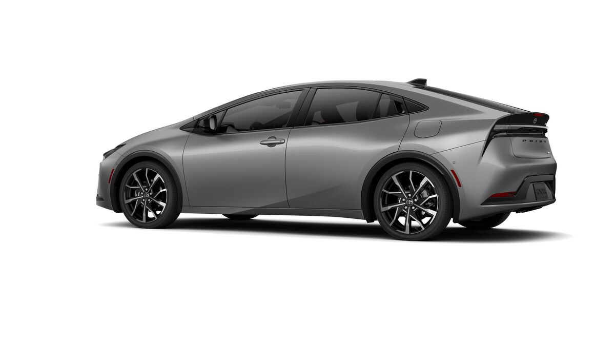New 2026 Toyota Prius Plug-In Hybrid image 5