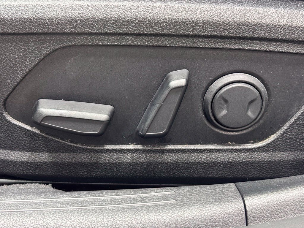 Used 2023 Kia K5 GT FWD image 11