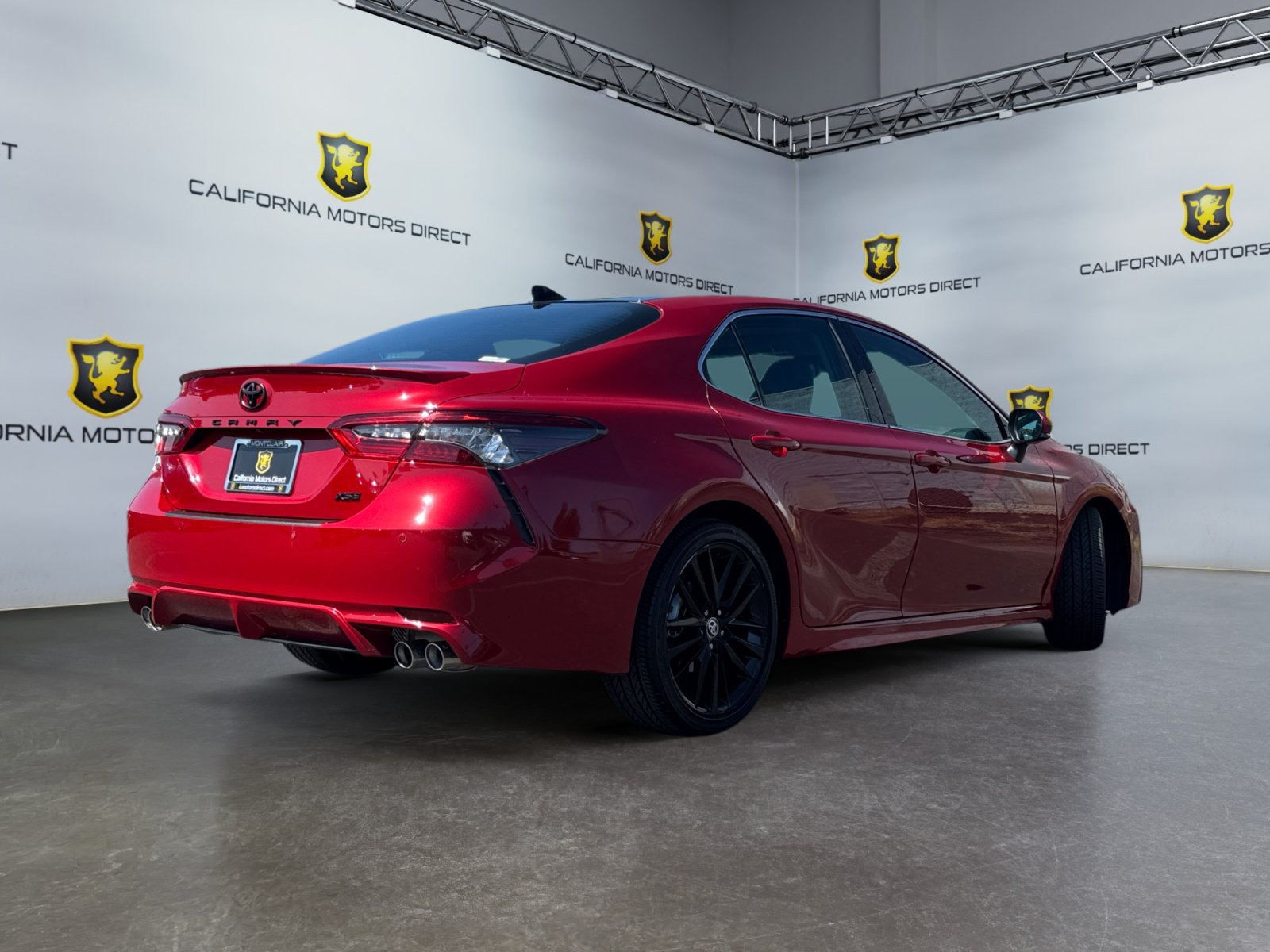 Used 2023 Toyota Camry XSE w/ Navigation Package FWD image 5