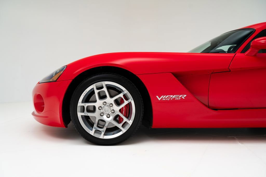 Used 2006 Dodge Viper SRT-10 RWD image 5