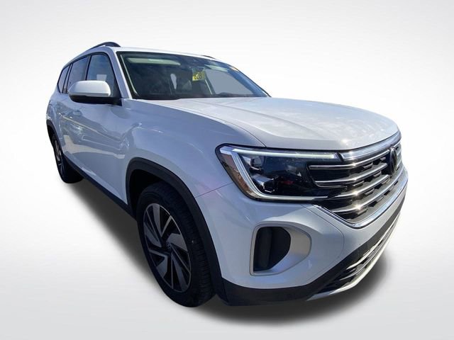 Used 2024 Volkswagen Atlas SE image 13