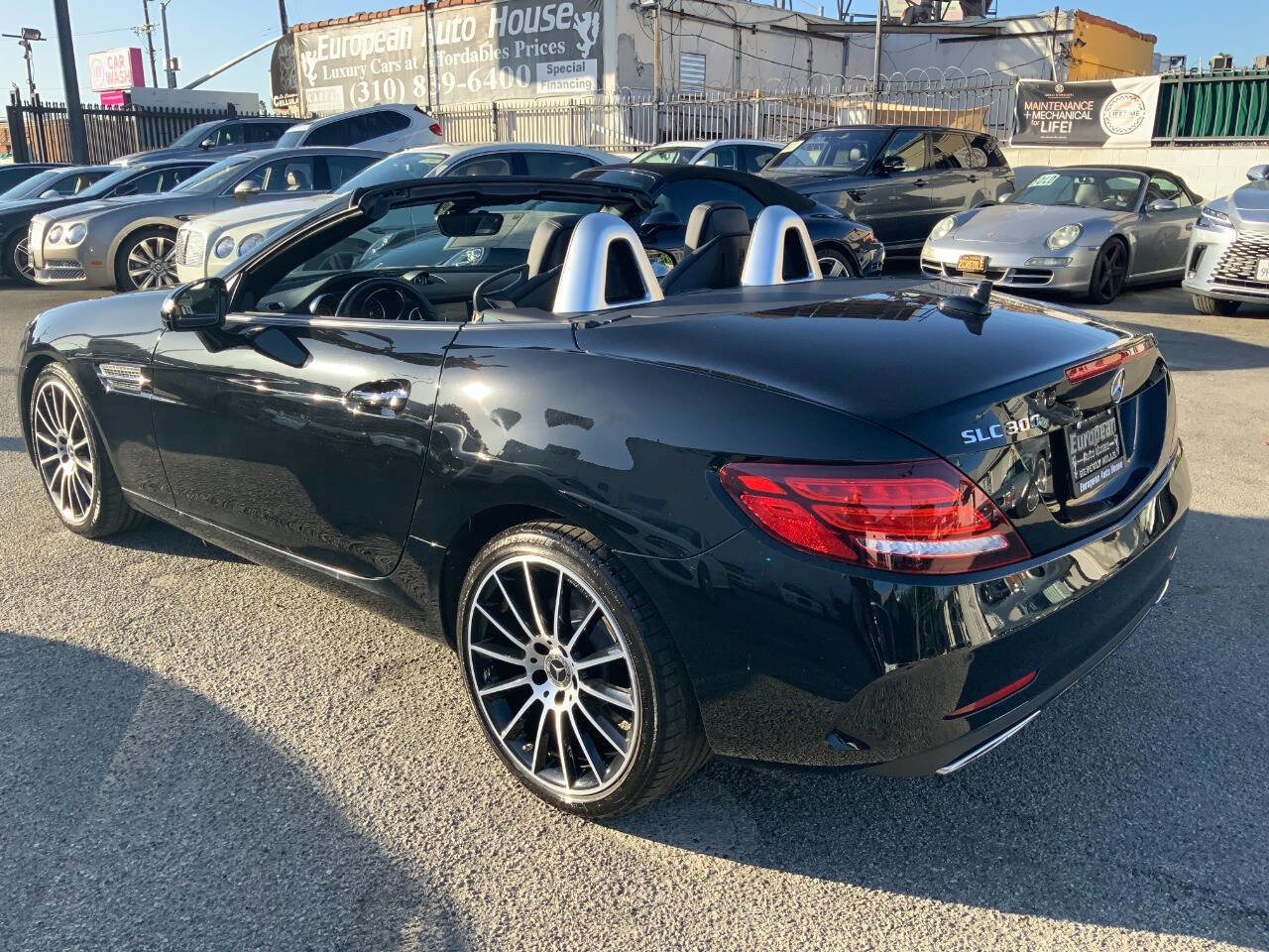 Used 2020 Mercedes-Benz SLC 300 image 8