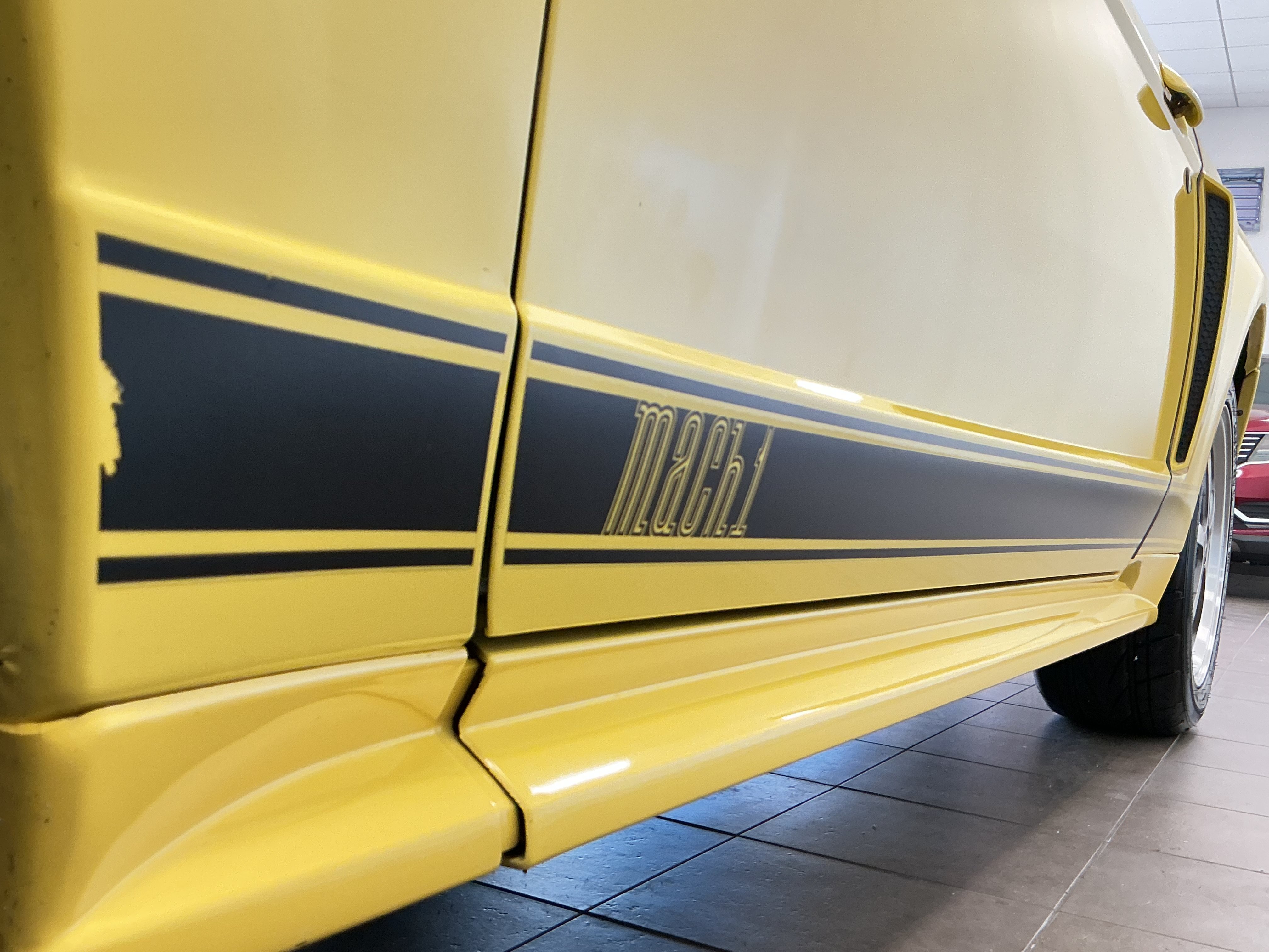Used 2003 Ford Mustang Mach 1 RWD image 11