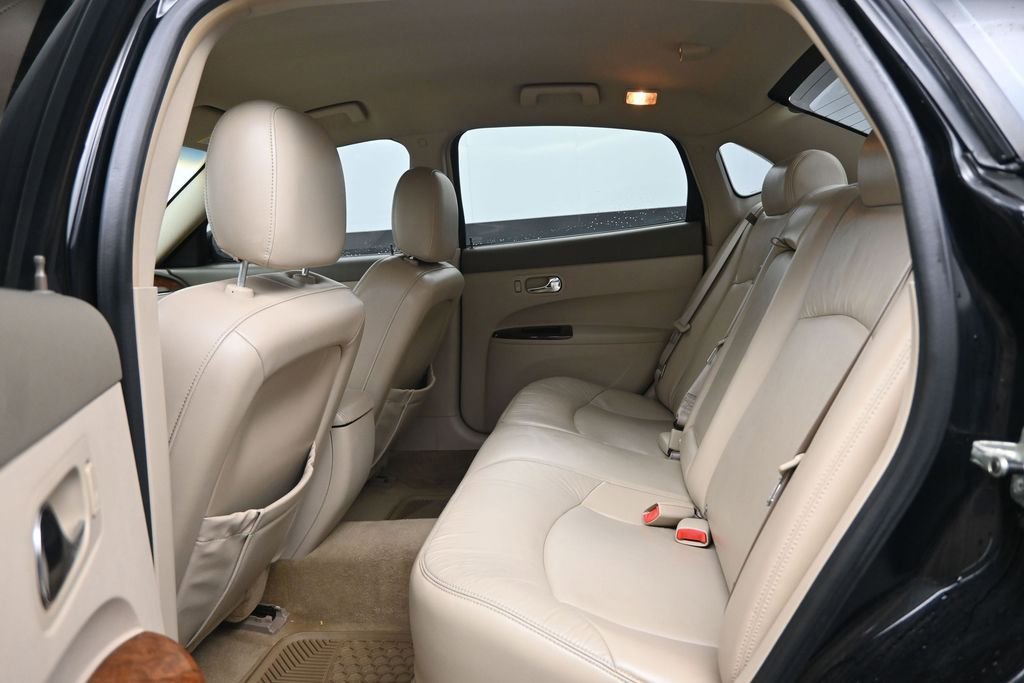 Used 2005 Buick LaCrosse CXL w/ Gold Convenience Package FWD image 21