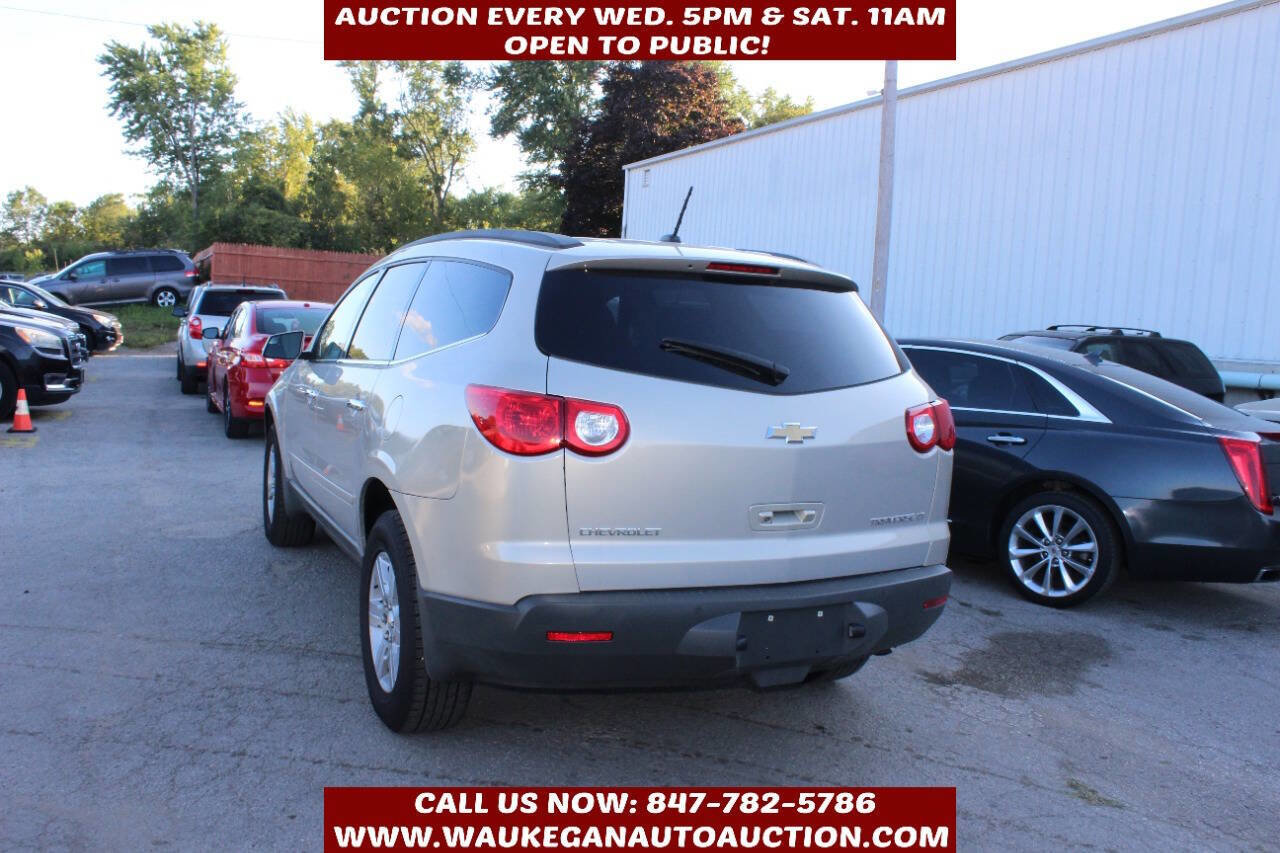 Used 2011 Chevrolet Traverse LT w/ Personal Connectivity Package image 6