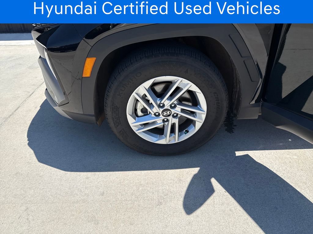 Certified 2025 Hyundai Tucson SE FWD image 28