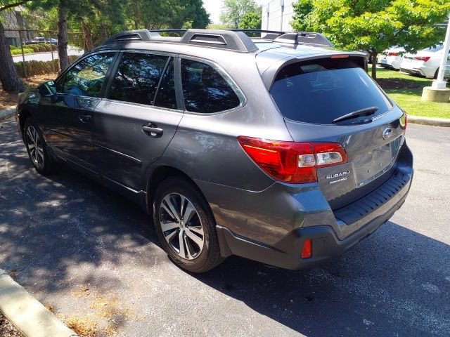 Used 2018 Subaru Outback 2.5i Limited AWD/4WD image 7