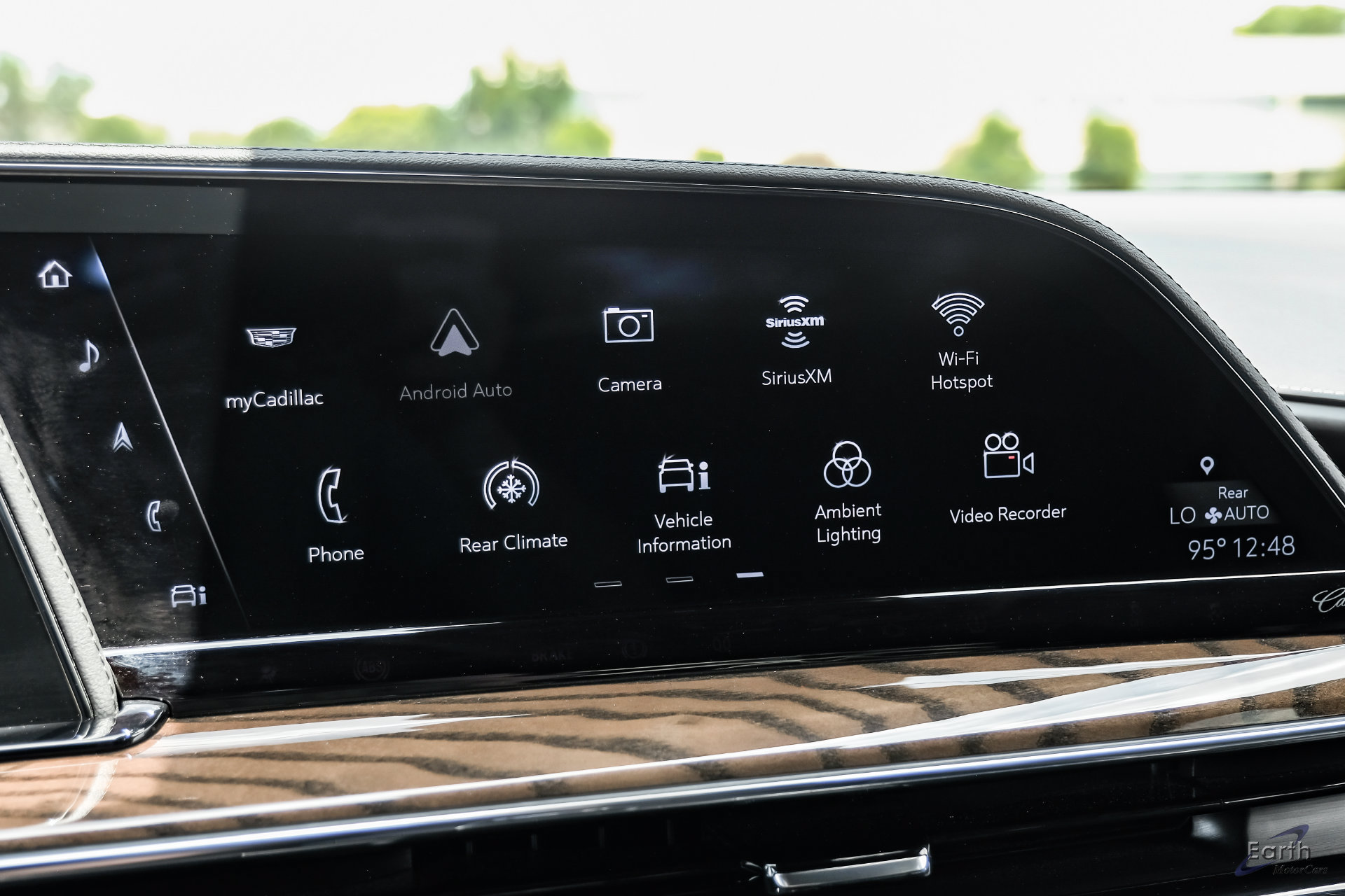 Used 2023 Cadillac Escalade Sport Platinum AWD/4WD image 73