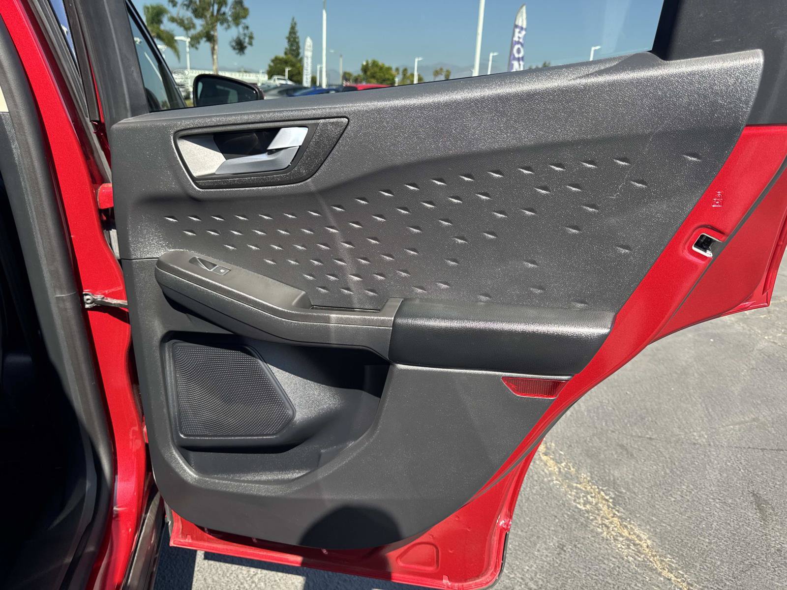 Used 2020 Ford Escape SEL FWD image 31