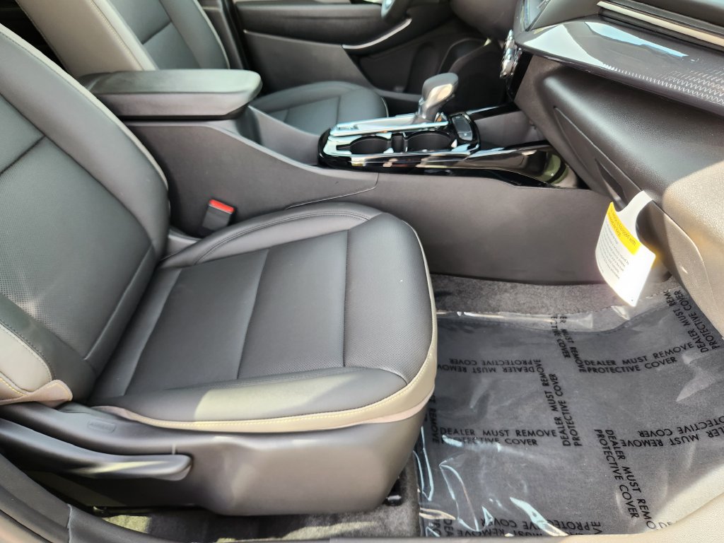 New 2026 Chevrolet Trax ACTIV FWD image 16