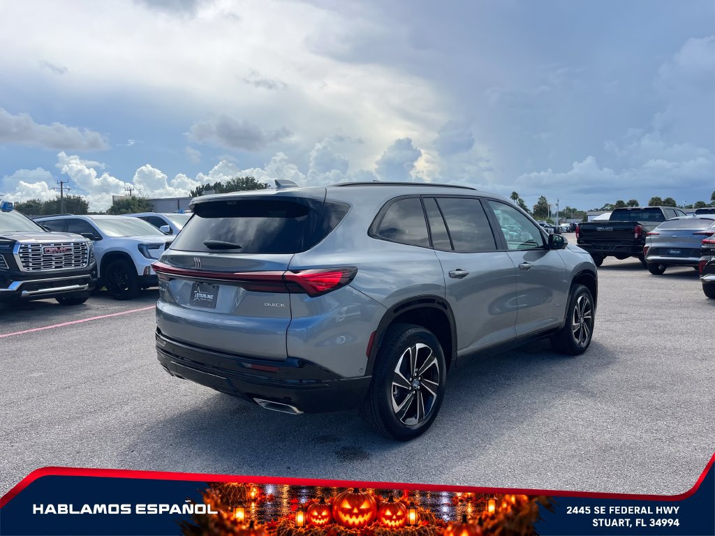 New 2027 Buick Enclave Sport Touring w/ Super Cruise Package FWD image 7