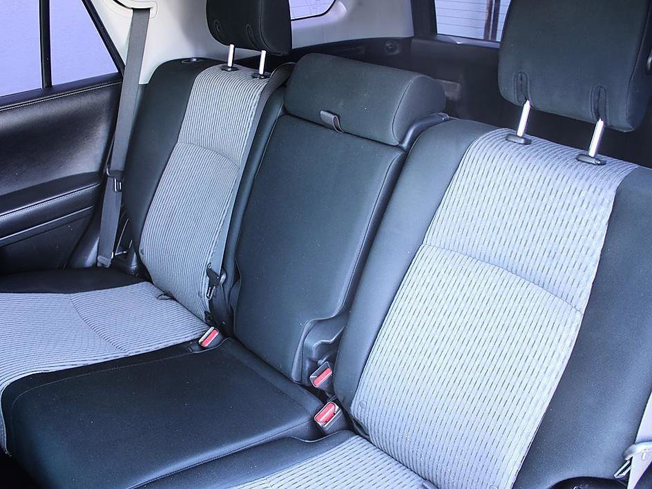 Used 2018 Toyota 4Runner SR5 image 16