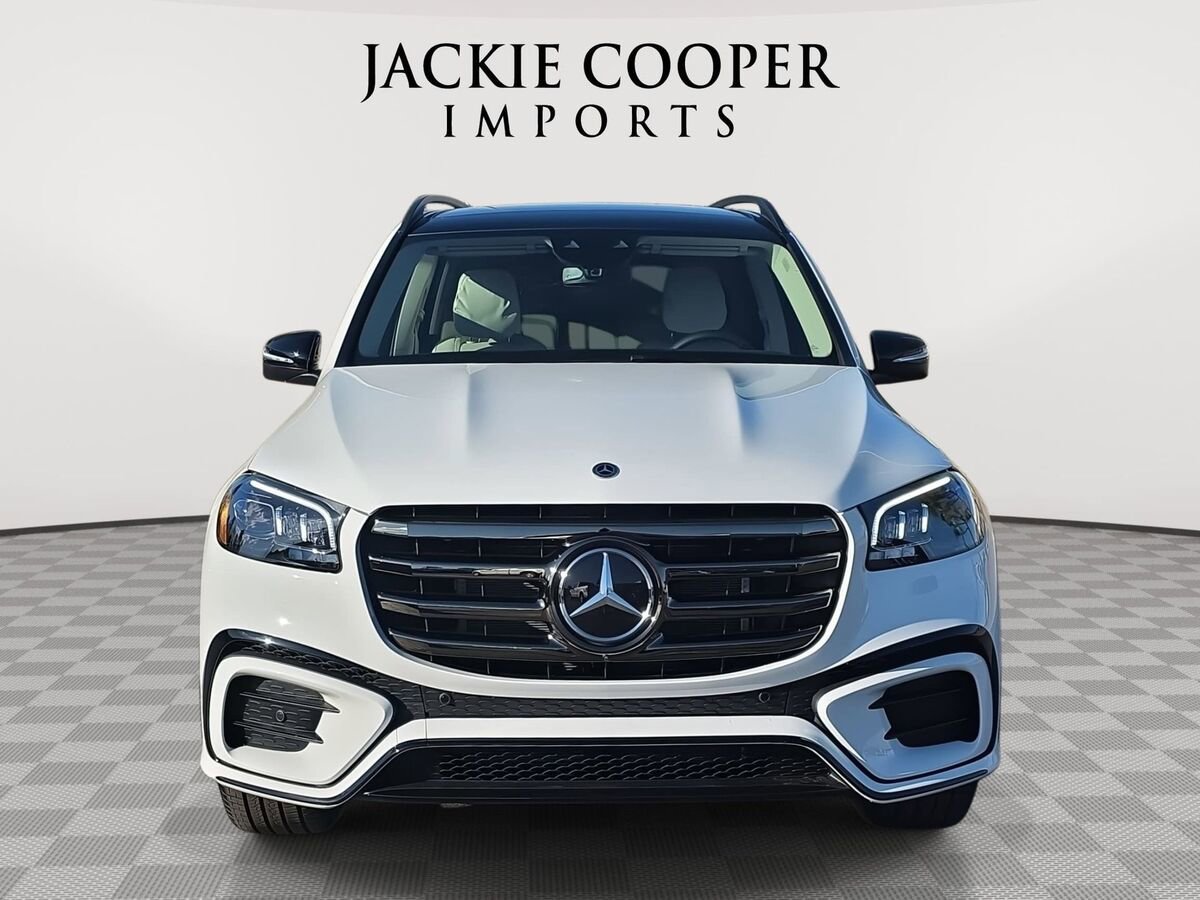 New 2026 Mercedes-Benz GLS 450 4MATIC image 2