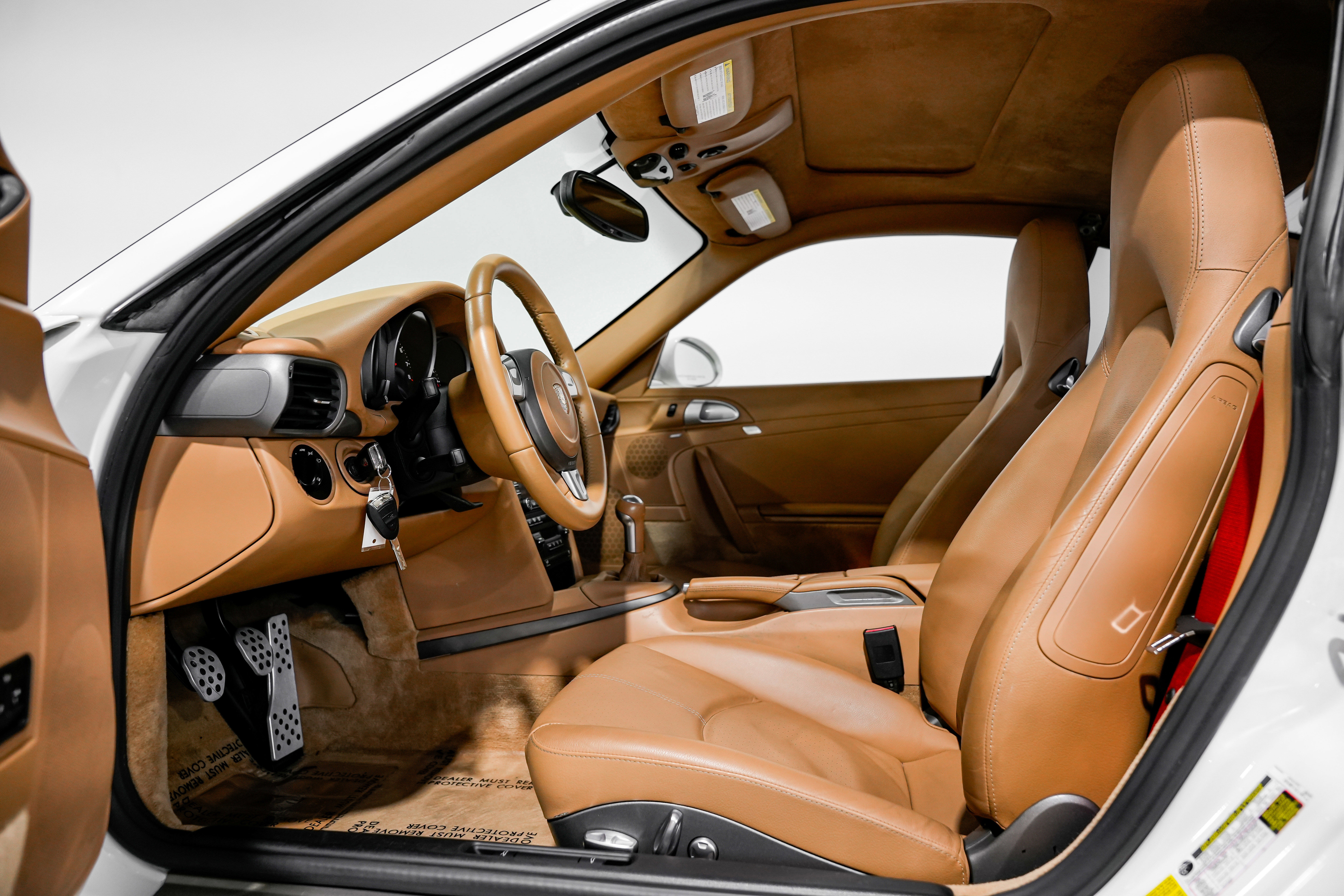 Used 2009 Porsche 911 Carrera 4 image 16