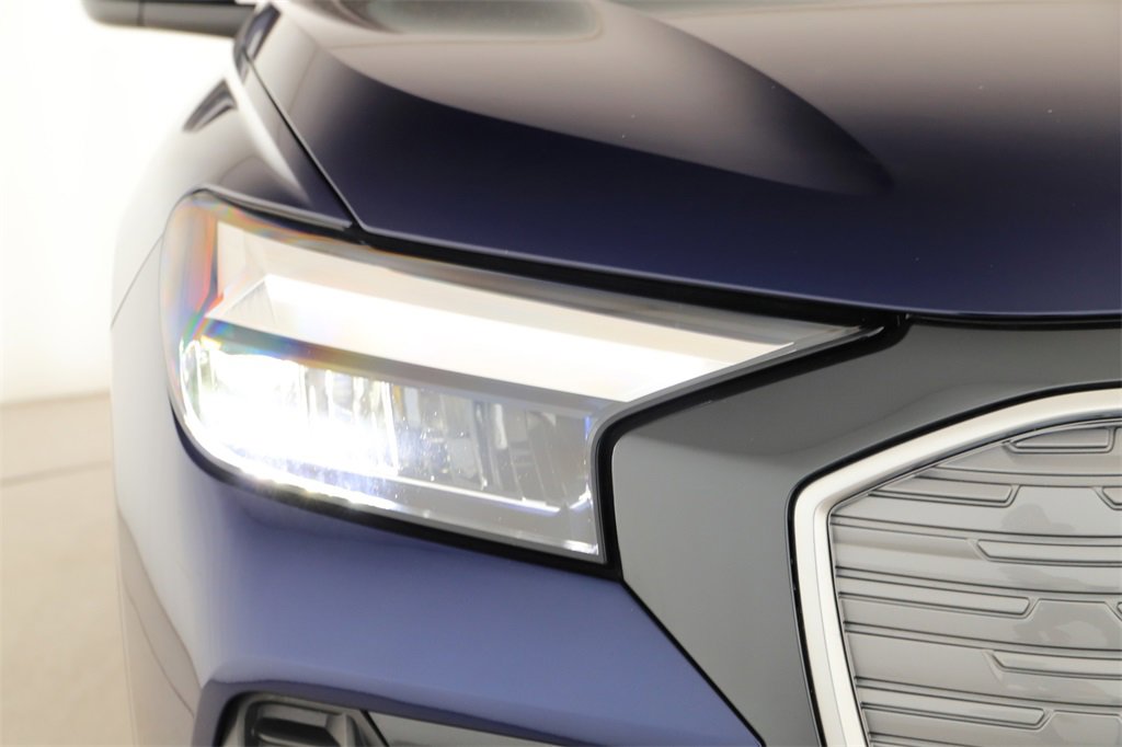 Used 2023 Audi Q4 e-tron Premium Plus w/ Premium Plus image 35