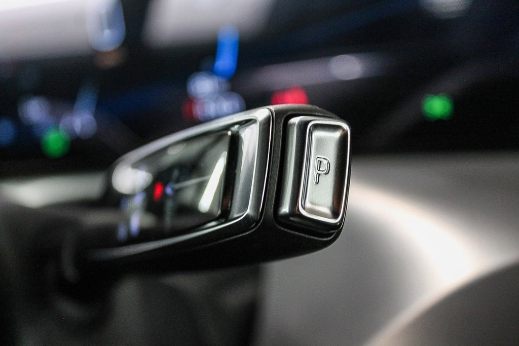 New 2026 Cadillac Vistiq Sport image 25