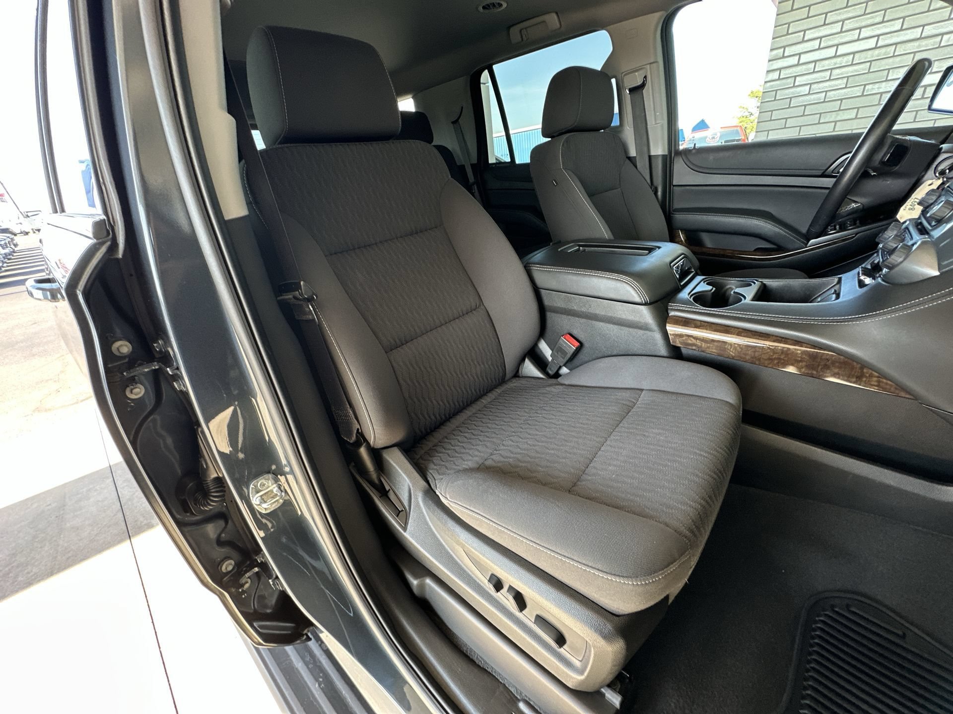 Certified 2020 Chevrolet Tahoe LS RWD image 26