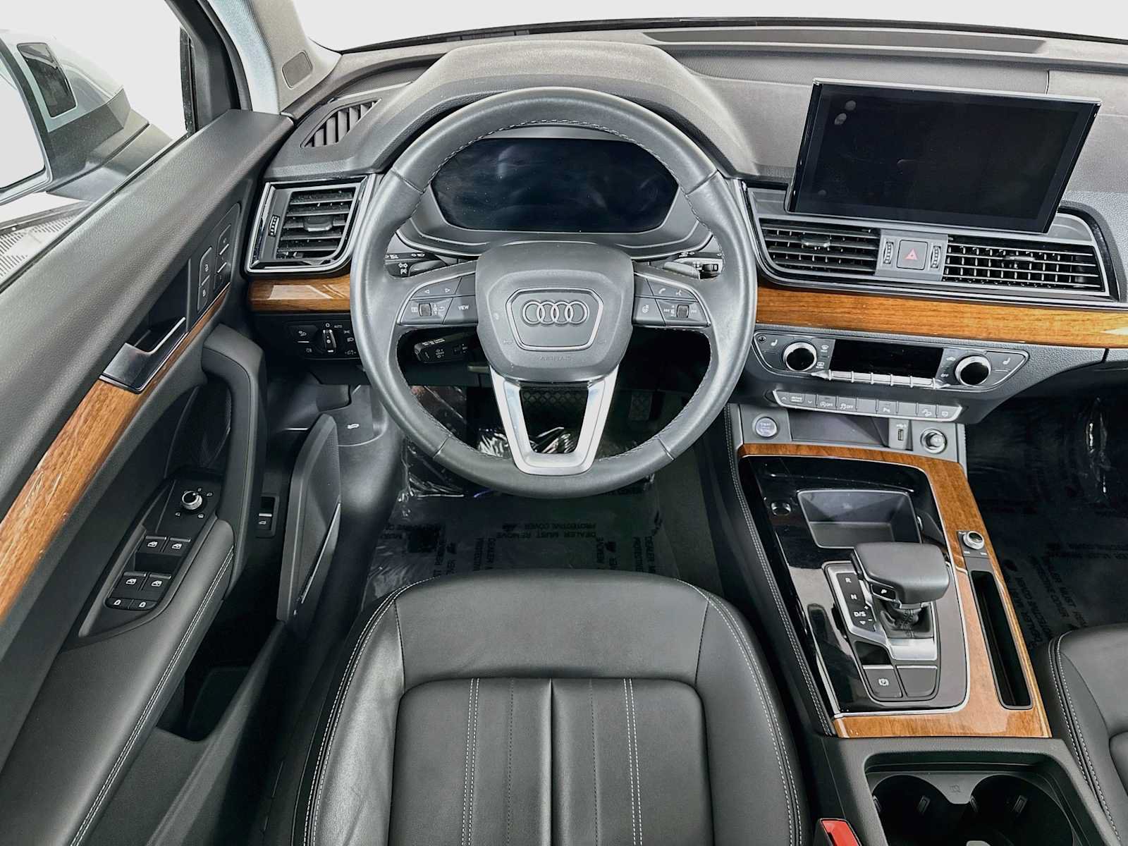 Certified 2023 Audi Q5 2.0T Premium Plus w/ Premium Plus Package AWD/4WD image 21