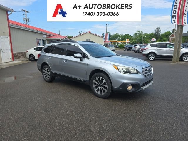 Used 2017 Subaru Outback 2.5i Limited AWD/4WD image 1