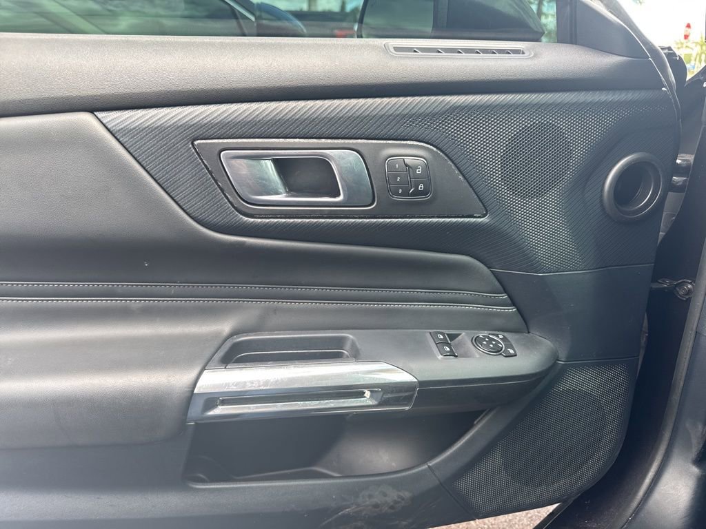 Used 2024 Ford Mustang Premium RWD image 5
