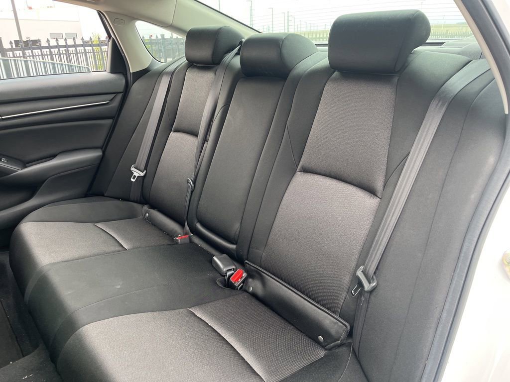 Used 2020 Honda Accord EX image 27