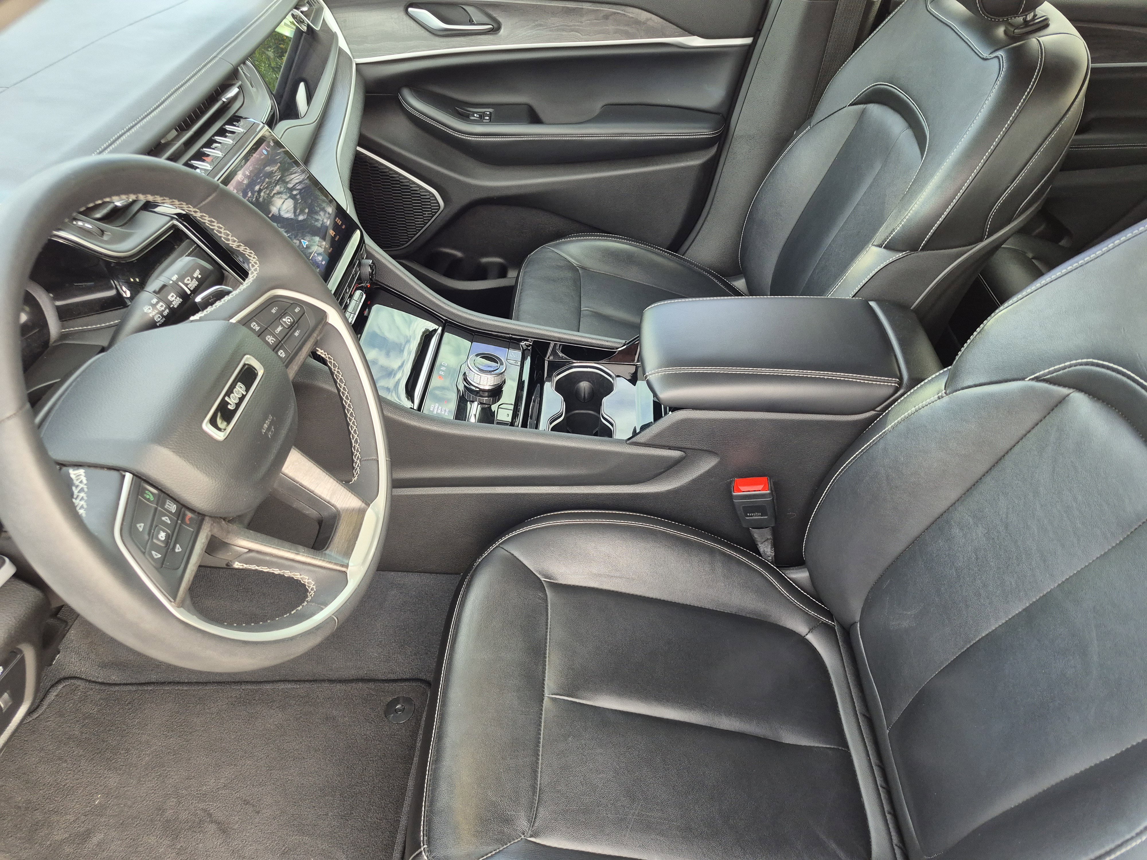 Used 2022 Jeep Grand Cherokee Limited 4xe AWD/4WD image 28