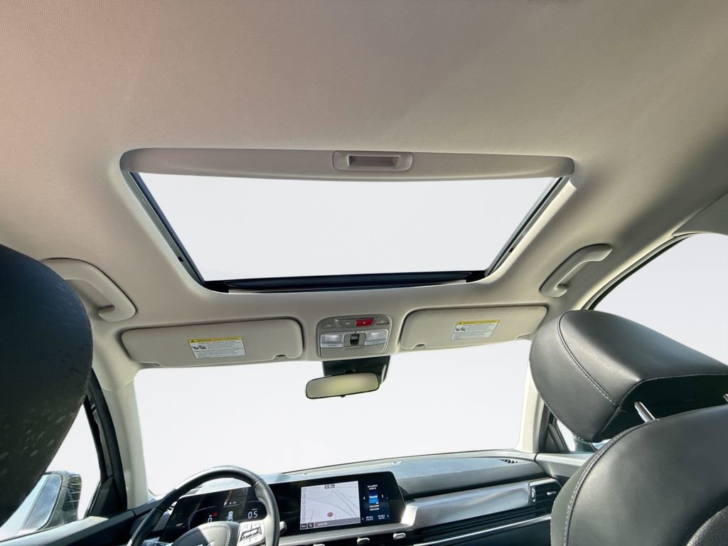 Used 2024 Kia Telluride S w/ S Sunroof Package FWD image 16