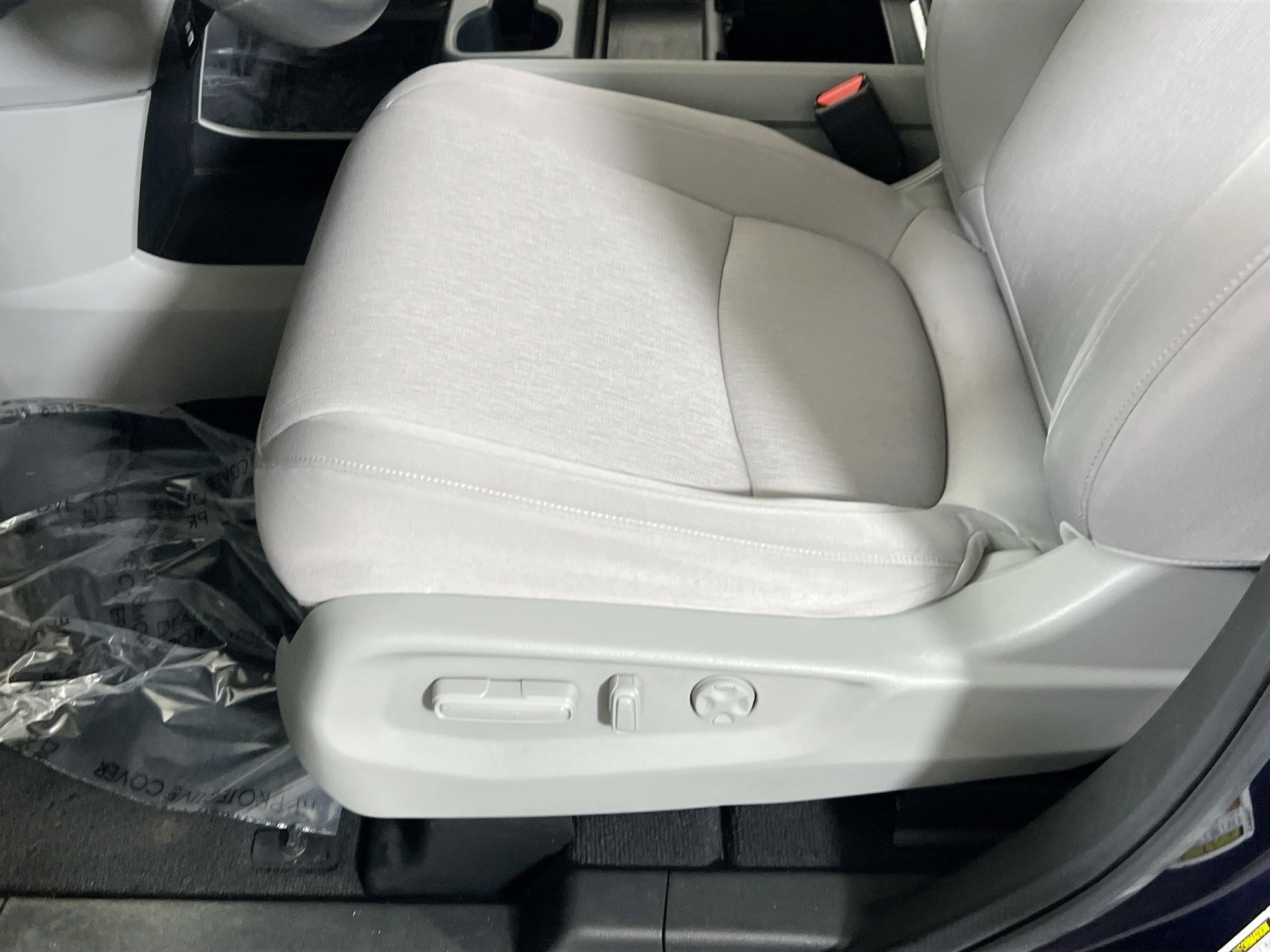 Used 2023 Honda Odyssey EX image 18