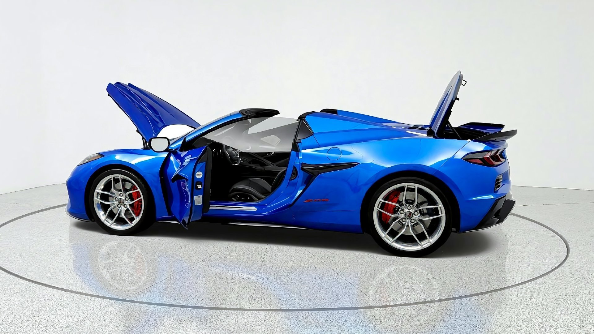 Used 2024 Chevrolet Corvette Z06 w/ Chrome Exterior Badge Package RWD image 10